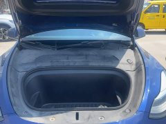 Tesla Model Y Long Range All-Wheel Drive - ფოტო 11