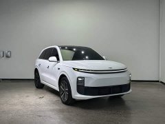 Li Auto L6 Pro - ფოტო 4