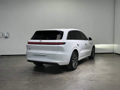 Li Auto L6 Pro - ფოტო 6