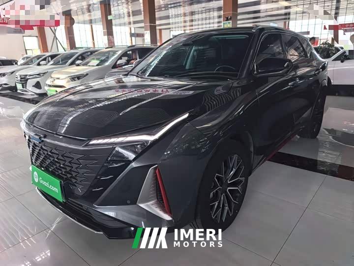 Changan Oushan Z6 Blue Whale 1.5T DCT Smart Navigation Edition