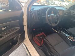 Mitsubishi Outlander 2.0L FWD Comfort 5-Seater - ფოტო 12