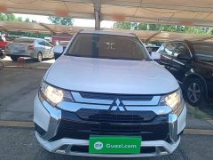 Mitsubishi Outlander 2.0L FWD Comfort 5-Seater - ფოტო 3
