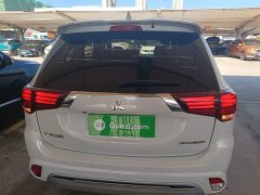 Mitsubishi Outlander 2.0L FWD Comfort 5-Seater - ფოტო 4