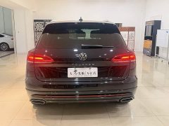 Volkswagen Touareg 2.0TSI Ruishang Edition - ფოტო 14