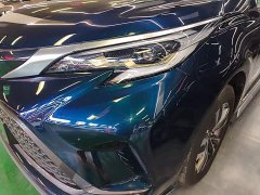 Toyota Gravia 2.5L Hybrid Premium Welfare Plus Edition - ფოტო 15