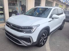 Volkswagen Touareg 300TSI Two-Wheel Drive Full Moon Edition - ფოტო 2