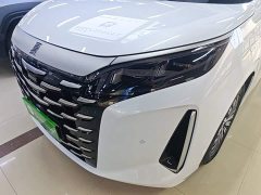 BYD Summer DM-i 1.5T 180km Exceed - ფოტო 19