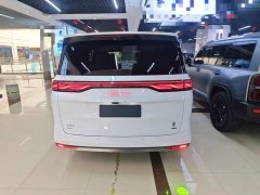 BYD Summer DM-i 1.5T 180km Exceed - ფოტო 4