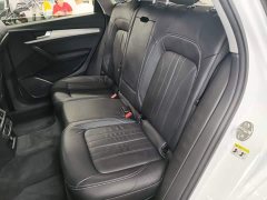 Audi Q5L 2020 Facelift 40 TFSI Prestige Fashion Edition - ფოტო 17