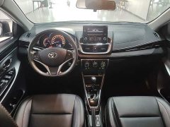 Toyota Yaris L 2022 1.5L CVT Luxury Plus - ფოტო 10
