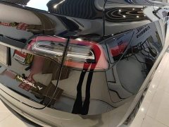 Tesla Model Y Long Range All-Wheel Drive - ფოტო 8
