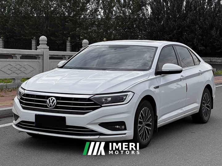 Volkswagen Sagitar 200TSI DSG Comfort Smart Connected Edition