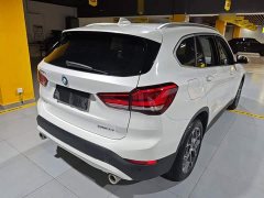 BMW X1 sDrive25Li Premier - ფოტო 5