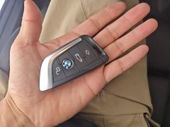 BMW 3 Series 330i 50th Anniversary Limited Edition - ფოტო 13