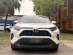 Toyota RAV4 2.0L CVT FWD Urban Edition - ფოტო 12