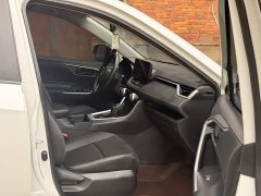 Toyota RAV4 2.0L CVT FWD Urban Edition - ფოტო 15