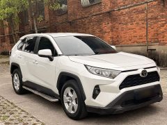 Toyota RAV4 2.0L CVT FWD Urban Edition - ფოტო 6