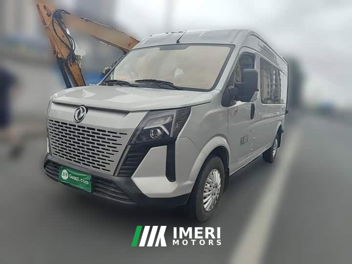 Dongfeng Royal Wind V9 2.0T Manual FWD Multifunctional Mid-axle Mid-roof 7/8/9 Seater