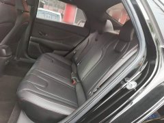 Hyundai Elantra 240TGDi DCT LUX Luxury Edition - ფოტო 17