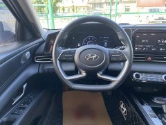 Hyundai Elantra 2022 1.5L CVT GLX Elite - ფოტო 3