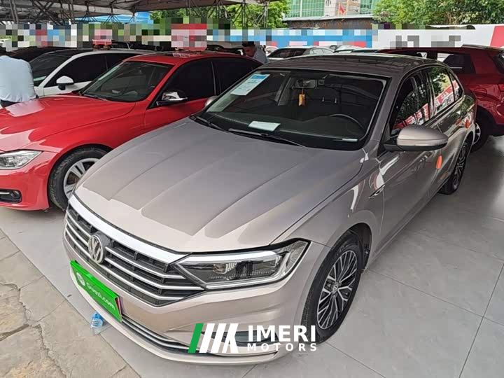 Volkswagen Sagitar 200TSI DSG Comfort Smart Connected Edition