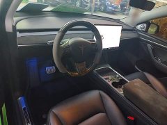 Tesla Model Y Standard Range RWD - ფოტო 14