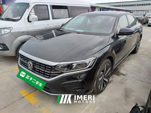 2022 Volkswagen Passat 330TSI Elite