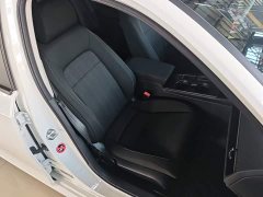 Honda Civic 240TURBO CVT Dynamic Edition - ფოტო 20