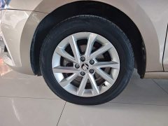 Skoda Xingrui 2020 1.5L Automatic Standard - ფოტო 14