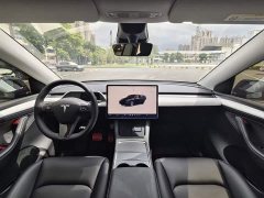Tesla Model Y Rear-Wheel Drive - ფოტო 13