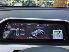 Tesla Model Y Rear-Wheel Drive - ფოტო 4