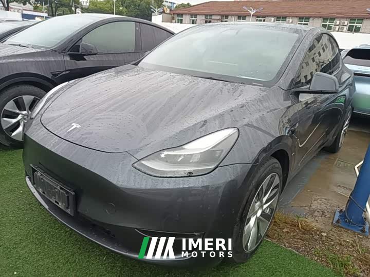 Tesla Model Y Long Range All-Wheel Drive 3D7
