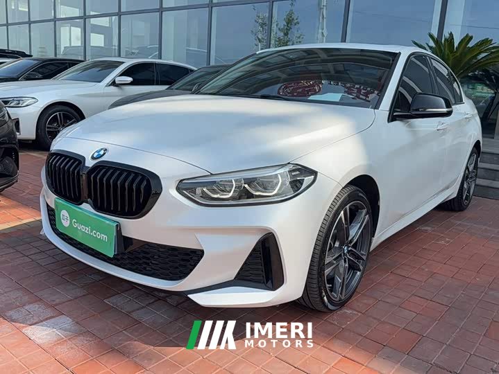 BMW 1 Series Facelift 125i M Sport Night Edition - ავტომობილი ჩინეთიდან