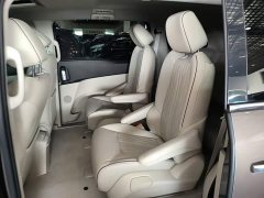 Buick GL8 Land Executive Cabin 652T Luxury - ფოტო 17