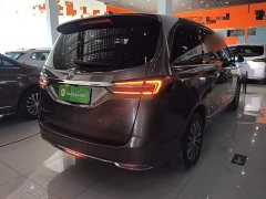 Buick GL8 Land Executive Cabin 652T Luxury - ფოტო 7