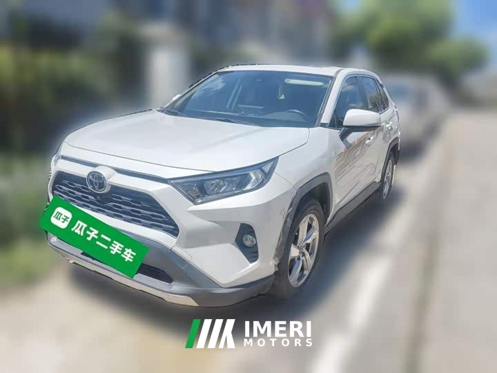 Toyota RAV4 2.0L CVT FWD Style Edition