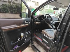 Dongfeng Delica PLUS 2.0L Manual Luxury 7-Seater - ფოტო 14