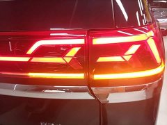Volkswagen Teramont 530 V6 AWD Premium Luxury Edition - ფოტო 8