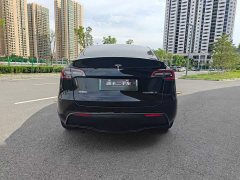 Tesla Model Y Long Range All-Wheel Drive - ფოტო 7