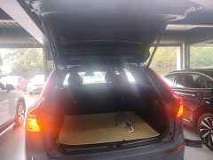 Volvo XC60 2023 B5 AWD Smart Luxury Edition - ფოტო 18