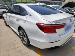 Honda Yingshipai Sharp Hybrid 2.0L Pure Elegance Edition - ფოტო 5
