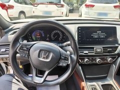 Honda Yingshipai Sharp Hybrid 2.0L Pure Elegance Edition - ფოტო 9