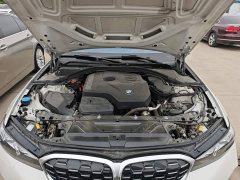 BMW 3 Series 325Li M Sport Package - ფოტო 16