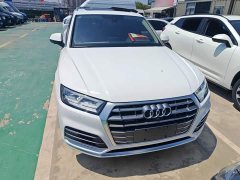 Audi Q5L 2020 Facelift 40 TFSI Prestige Fashion Edition - ფოტო 3