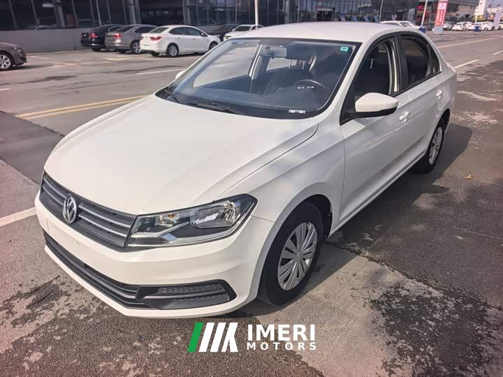 Volkswagen Santana 1.5L Manual Fashion Edition