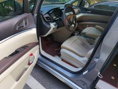 Buick GL8 Land Official Business Class 652T Comfort Edition - ფოტო 14