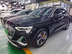 Audi e-tron 2021 50 quattro Premium - ფოტო 1