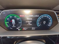 Audi e-tron 2021 50 quattro Premium - ფოტო 12