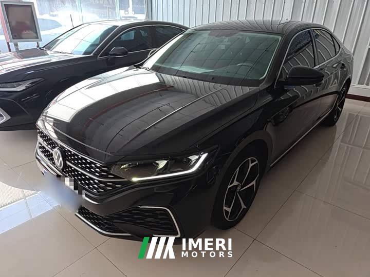 Volkswagen Passat Outstanding Edition 330TSI Starry Elite Version