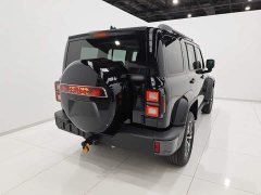 Tank 300 City Edition 2.0T Stylish - ფოტო 7